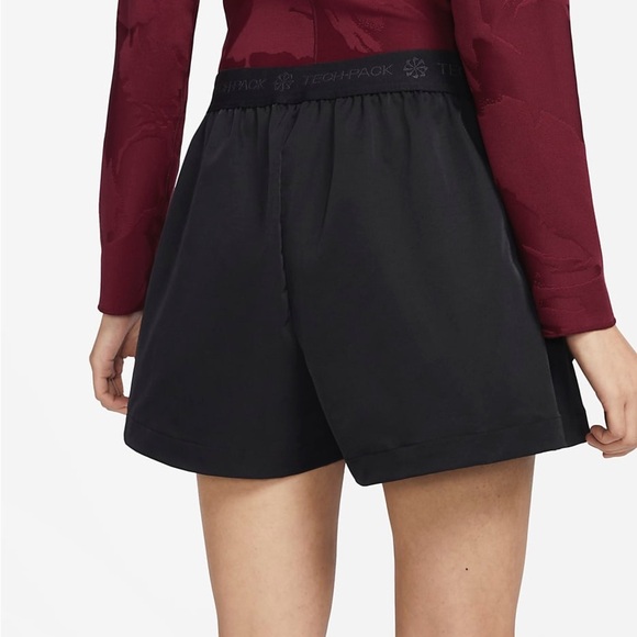 Nike Sportswear Tech Pack High Rise Skort - Picture 5 of 8